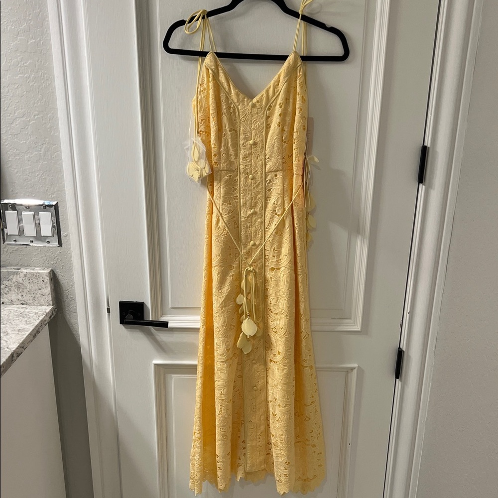 Ciebon Yellow Lace Dress Small NWT